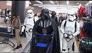 🎅 Darth Vader's Christmas shopping 🎄 A Star Wars Holiday Special video