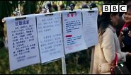 How Chinese marriage markets help parents find a love match for their child - BBC
