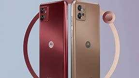 Introducing the #motog32 in two mesmerising hues - the Satin Maroon and the sophisticated Rose Gold.
