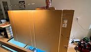 2023 98" Samsung QLED unboxing and wallmounting