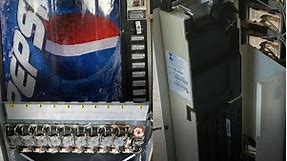 How a soda machine works - Dixie Narco vending machine