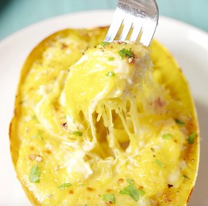 545K views · 3.4K reactions | Four-Cheese Spaghetti Squash is our...