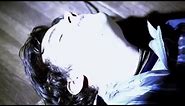 Supernatural S1E9 - Sam (Jared PAdalecki) strangled by a lamp Unconscious