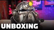 Fallout 76: Unboxing the Power Armor T-51 Helmet Edition
