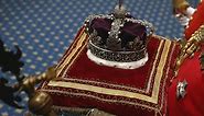 How Does Queen Elizabeth’s Crown Differ From King’s Crowns From Previous Decades?