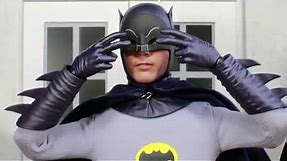 Batman Classic TV Series Hot Toys Adam West Batman 1/6 Scale Collectible Figure Review