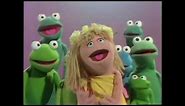 Muppet Songs: Mary Louise & Muppet Frogs - I'm in Love with a Big Blue Frog
