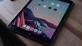 iPad 5th Generation In 2021! (Still Worth It?) (Review)