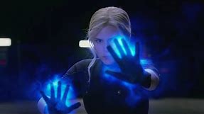 Invisible Woman (Kate Mara) - All Scenes Powers | Fantastic Four (2015)
