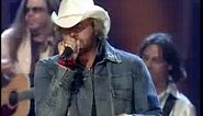 MOCKINGBIRD -Toby Keith and his daughter Krystal (live)