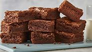 The Best Way to Cut Brownie Has Been Hiding in Our Kitchens the Whole Time