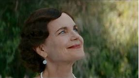 Elizabeth McGovern in Downton Abbey A New Era