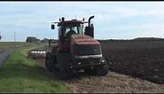 Case 550 Quadtrac Ploughing