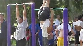 Proof That Chinese Grandparents Are More Athletic Than You