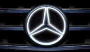 The Illuminated Star -- Mercedes-Benz Accessories