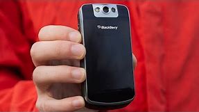 Blackberry Flip-Phone in 2023?! 😮