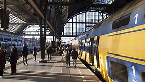 Public transport in the Netherlands: the complete guide | DutchReview