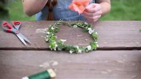 The most SIMPLE way to make a flower crown || REAL flowers