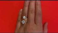 1 Carat Diamond vs 2 Carat Diamond (On Finger) (Size: 6)