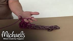 Comment faire du tricot aux doigts | Michaels