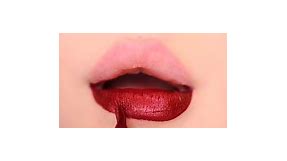 8_Glitter lips ❤️ #glitterlipstick#redlipstick#redlips#glitterlipgloss#glitterlipkit#redliquidl | Edith Galvez