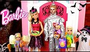 Barbie & Ken Family Fall Evening Routine Fun Baking & Halloweens DIY Costumes