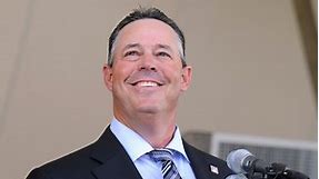 Greg Maddux's Net Worth: How "The Professor" Made a Ton of Cash
