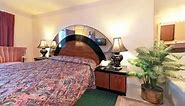 Deluxe Jacuzzi Suite at Grand Marquis Waterpark Hotel in Wisconsin Dells, WI