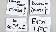 50 frases de la vida para ser una persona positiva y empezar la rutina con motivación