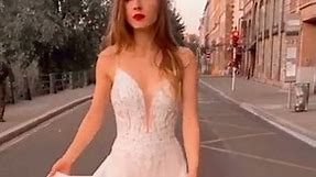 Séduisante Robe de mariée Caïa 💎 Collection Bohème par Émie Saint-Germain