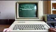 Apple IIe - programming Apple Basic on a 1984 computer!