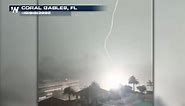 Incredible lightning strike in Florida