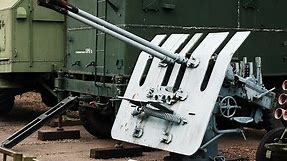 German Anti-Aircraft Systems ( 1939 to 1945 ) Re-Upload