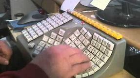 Maltron Single Handed Keyboard - Used properly!