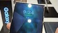 Samsung Galaxy s24 ultra lock screen wakeup on off wallpaper animation like Iphone