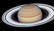 Hubble Snaps Amazing View of Saturn