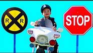 Police Lyndon Pretend Play with Traffic Signs