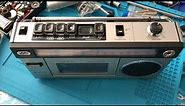 Vintage Sanyo M1700F AM/FM Radio Cassette Recorder