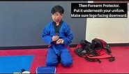 Tutorial: How to put on Sparring Gear
