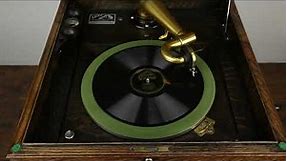 Victor Talking Machine Antique Oak VVXIV Victrola Phonograph