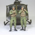 1 35 Scale Figures Vietnam Helicopter Pilots