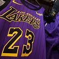 10 NBA Lakers