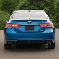 2018 SE Camry Rear View Mirror Features
