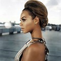 Beyoncé Knowles Side Profile