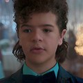 Dustin New Haircut Stranger Things