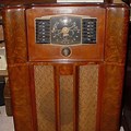 Vintage Zenith Console Tone Radio