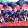 Zhuang Costumes