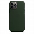 iPhone 13 in Green Clear MagSafe Case