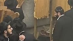 Orthodox Jewish men seen at secret 'tunnel' in synagogue