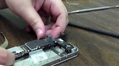 DIY repairs: iPhone 4S teardown